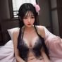 女性编审人员在书房内翻阅剧本资料，神情专注认真